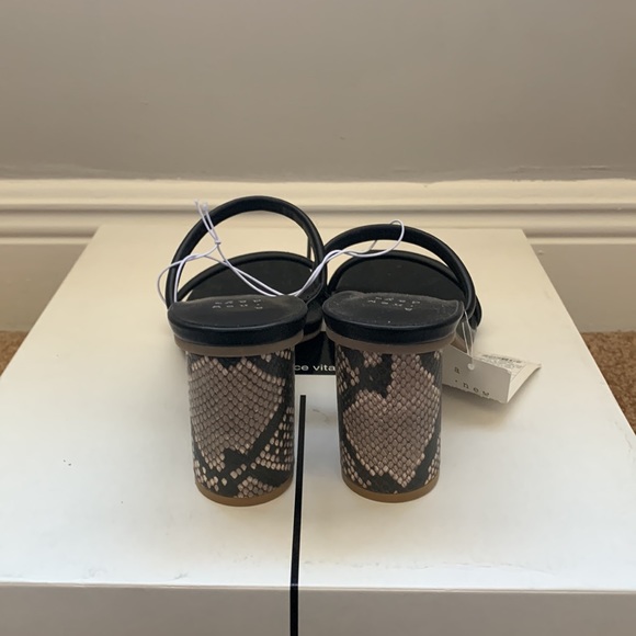 A New Day Heels - Picture 3 of 4